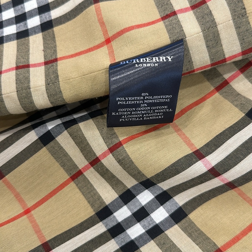Sold 🚨Burberry Brit Swing Black Trench Raincoat - Picture 3 of 5